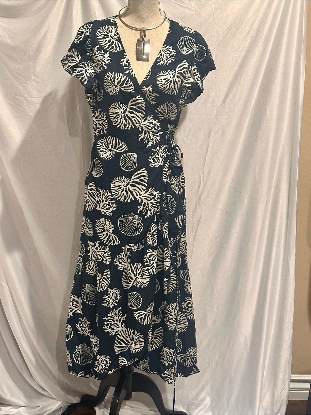 H&M Navy Maxi Wrap Dress with White Shell Print